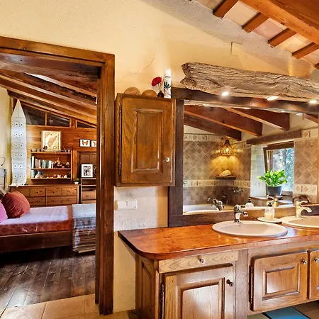 Masia Paradise Country house